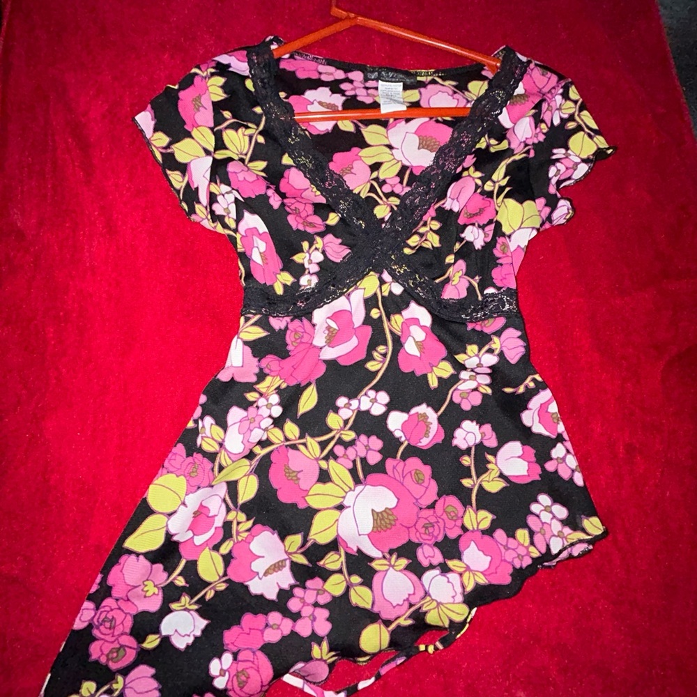 Floral V-Neck Dress with Lace Trim